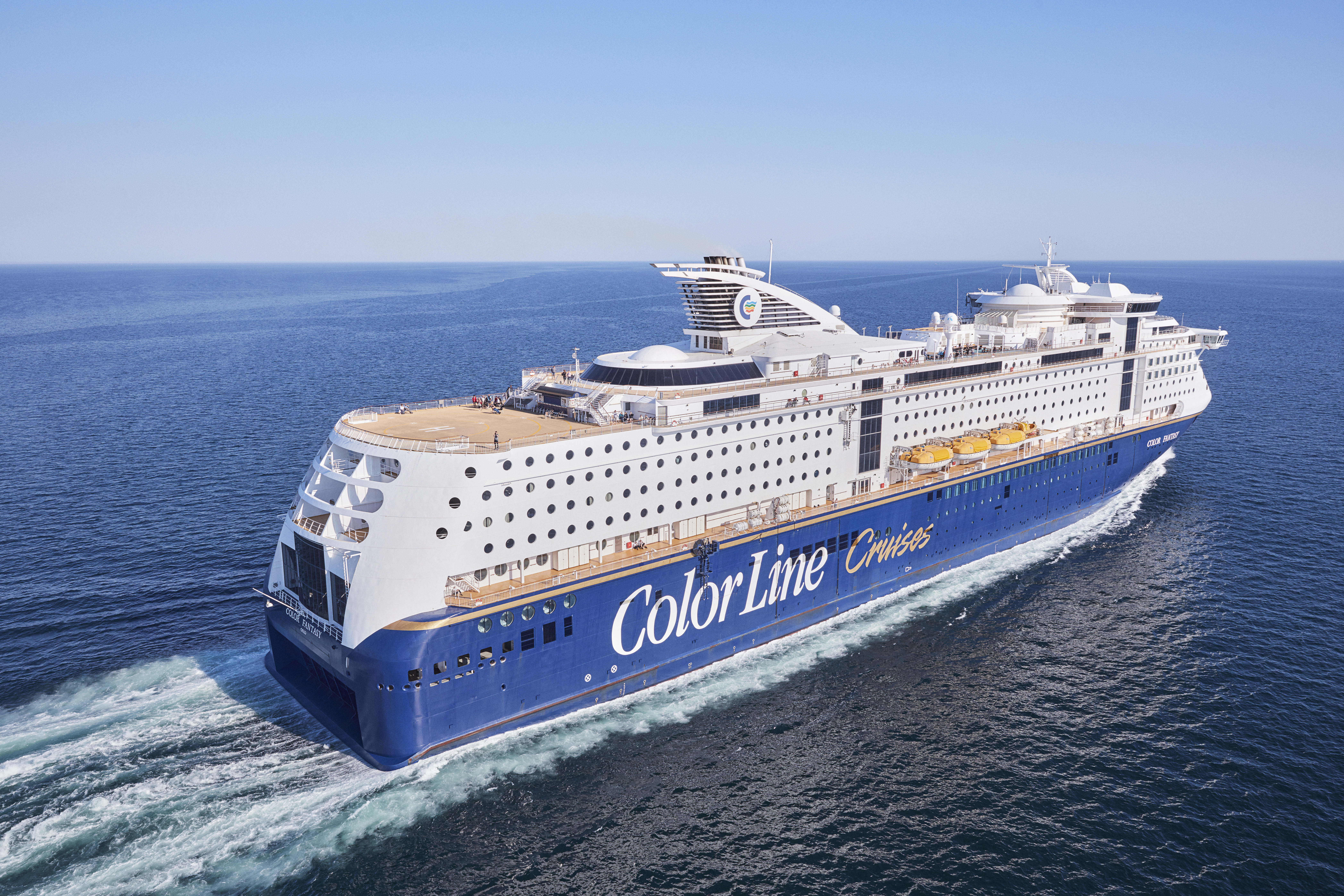 Høglund successfully completes complex retrofit project of Color Fantasy at Fayard, Denmark